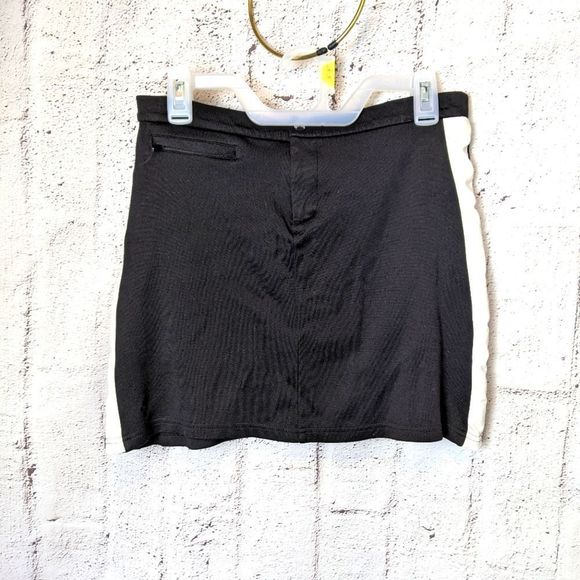 Ralph Lauren Dresses & Skirts - Ralph Lauren Golf Womens A-Line Skirts Skort Black Size 8 Medium M